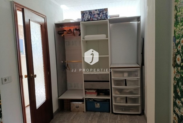 Z drugiej ręki - Mieszkanie w bloku -
Torrevieja