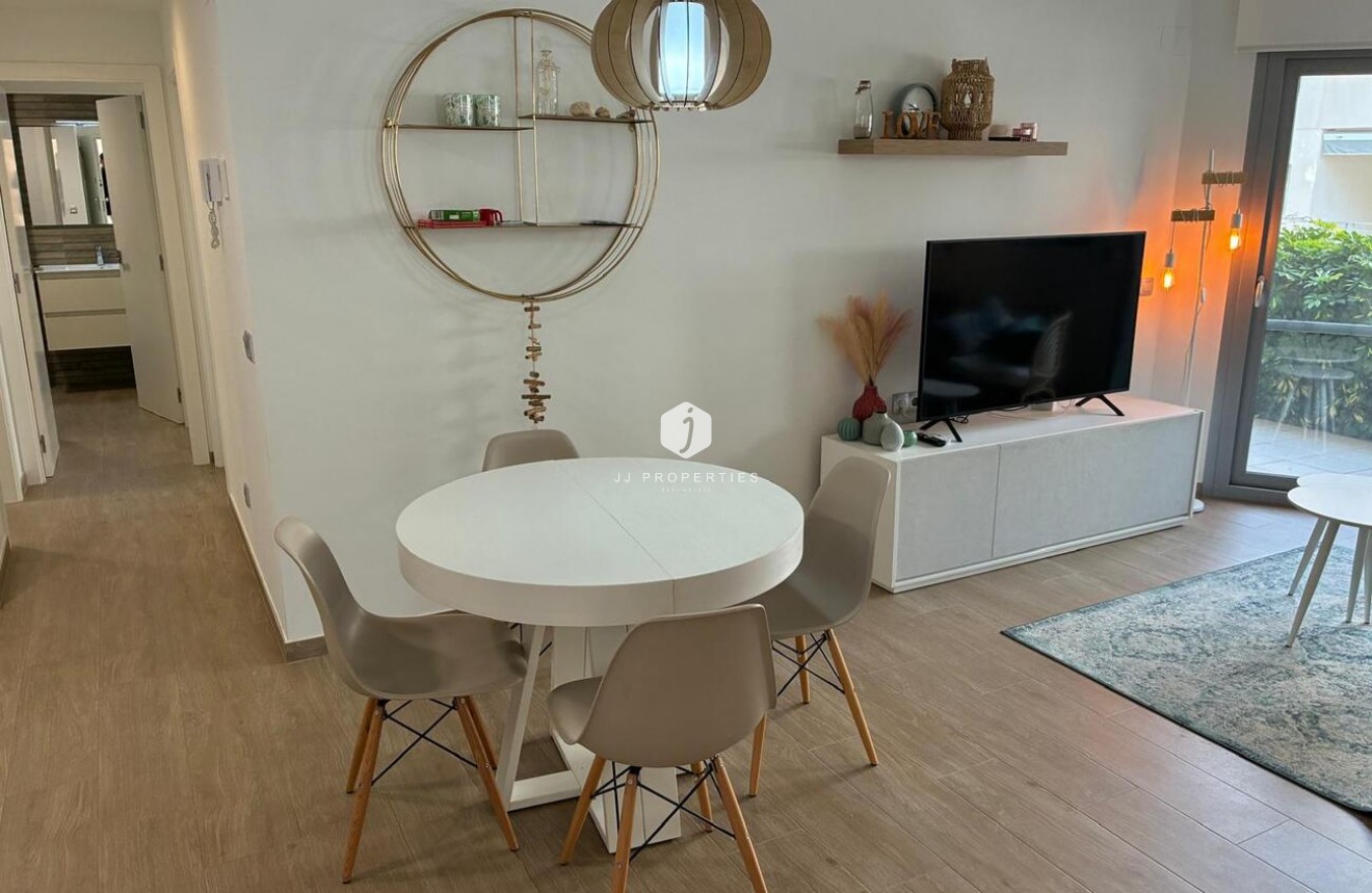 Resale - Apartment / flat -
Torrevieja - Costa Blanca