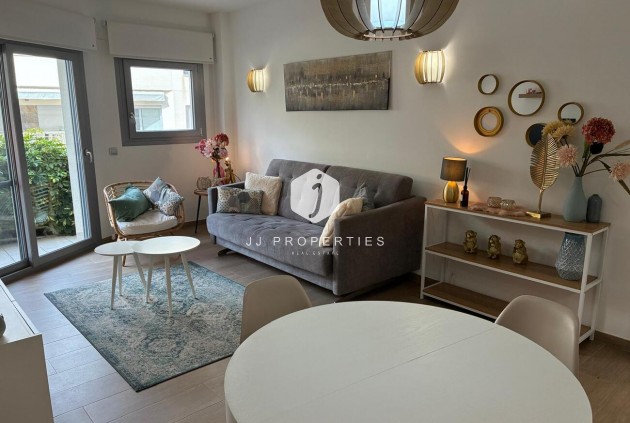 Resale - Apartment / flat -
Torrevieja - Costa Blanca