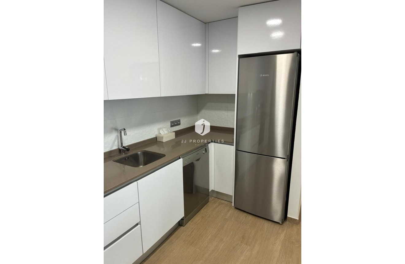 Resale - Apartment / flat -
Torrevieja - Costa Blanca