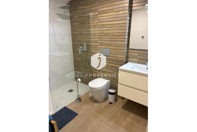 Resale - Apartment / flat -
Torrevieja - Costa Blanca