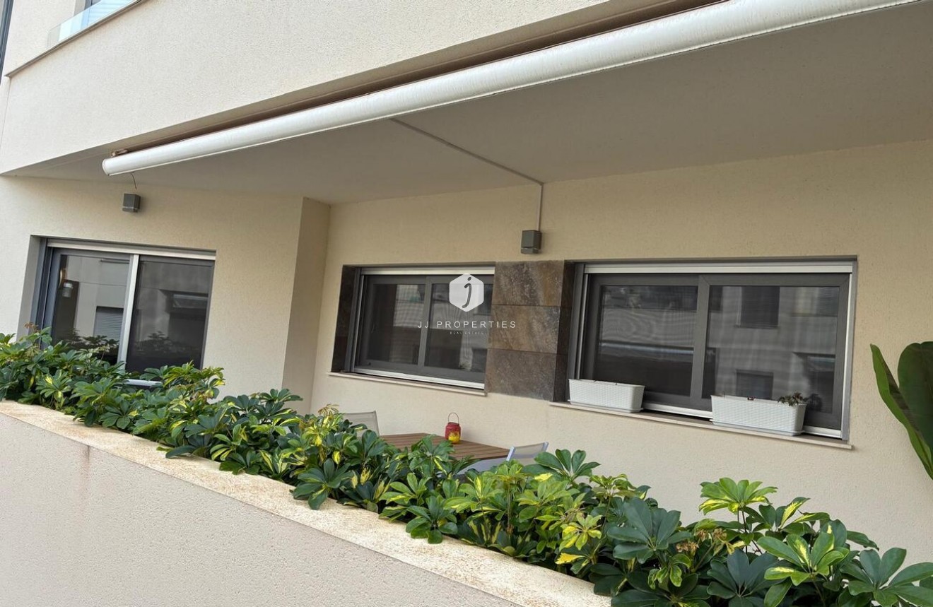 Resale - Apartment / flat -
Torrevieja - Costa Blanca