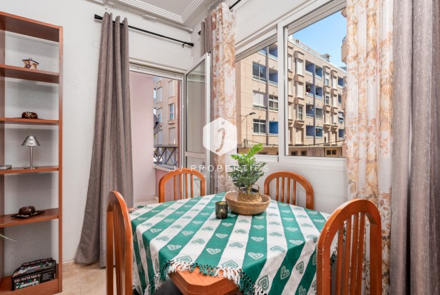 Aus zweiter Hand - Wohnung -
Torrevieja - PARQUE DE LAS NACIONES