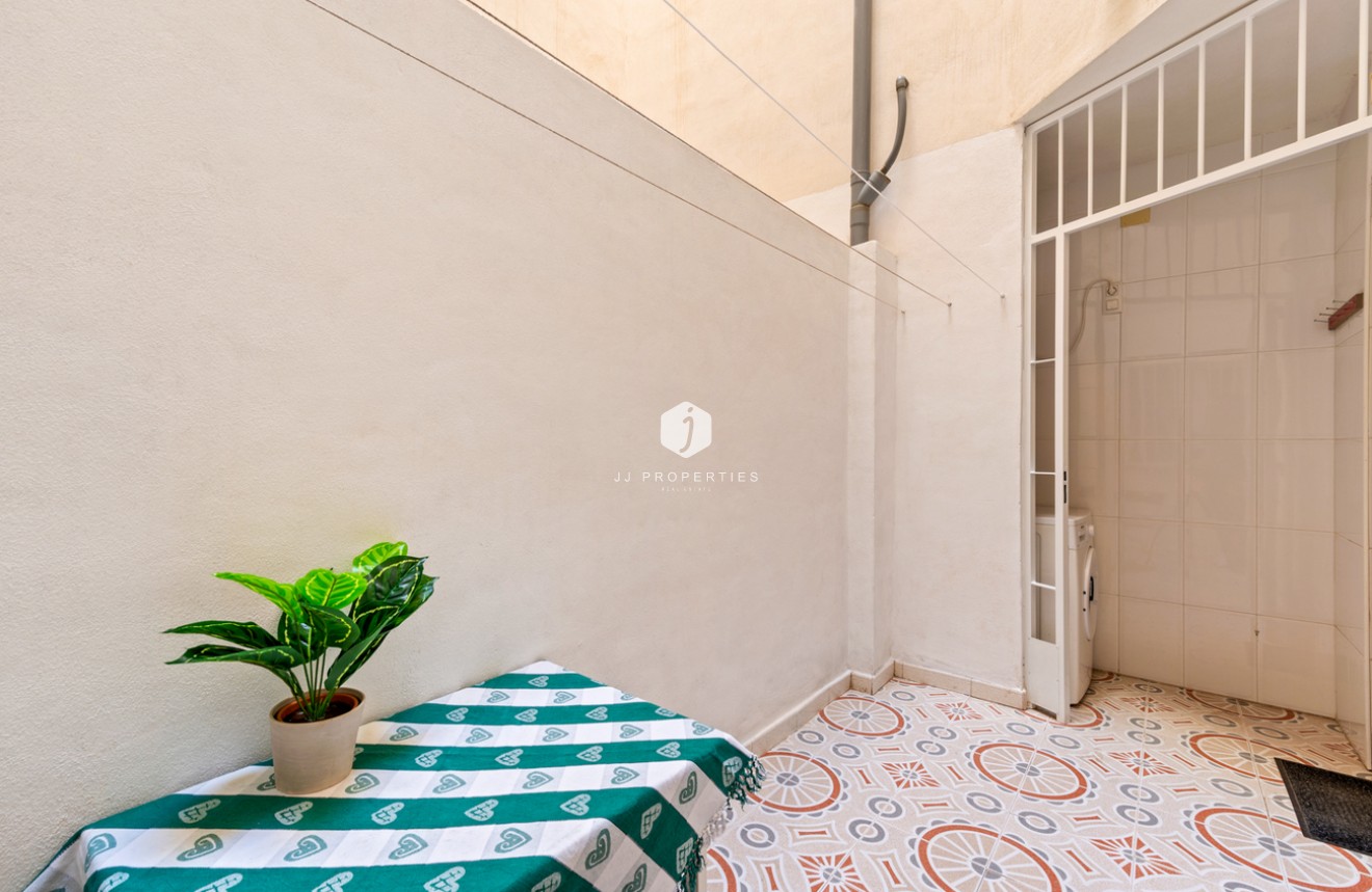 Aus zweiter Hand - Wohnung -
Torrevieja - PARQUE DE LAS NACIONES