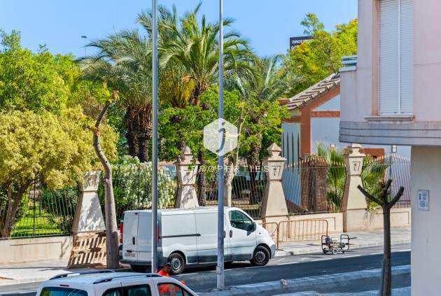 Aus zweiter Hand - Wohnung -
Torrevieja - PARQUE DE LAS NACIONES