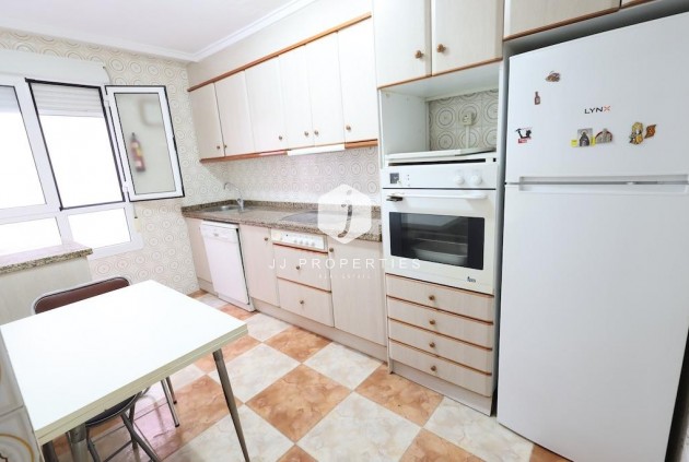 Tweedehands - Appartement / flat -
Torrevieja - Costa Blanca