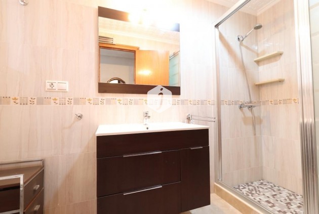 Tweedehands - Appartement / flat -
Torrevieja - Costa Blanca