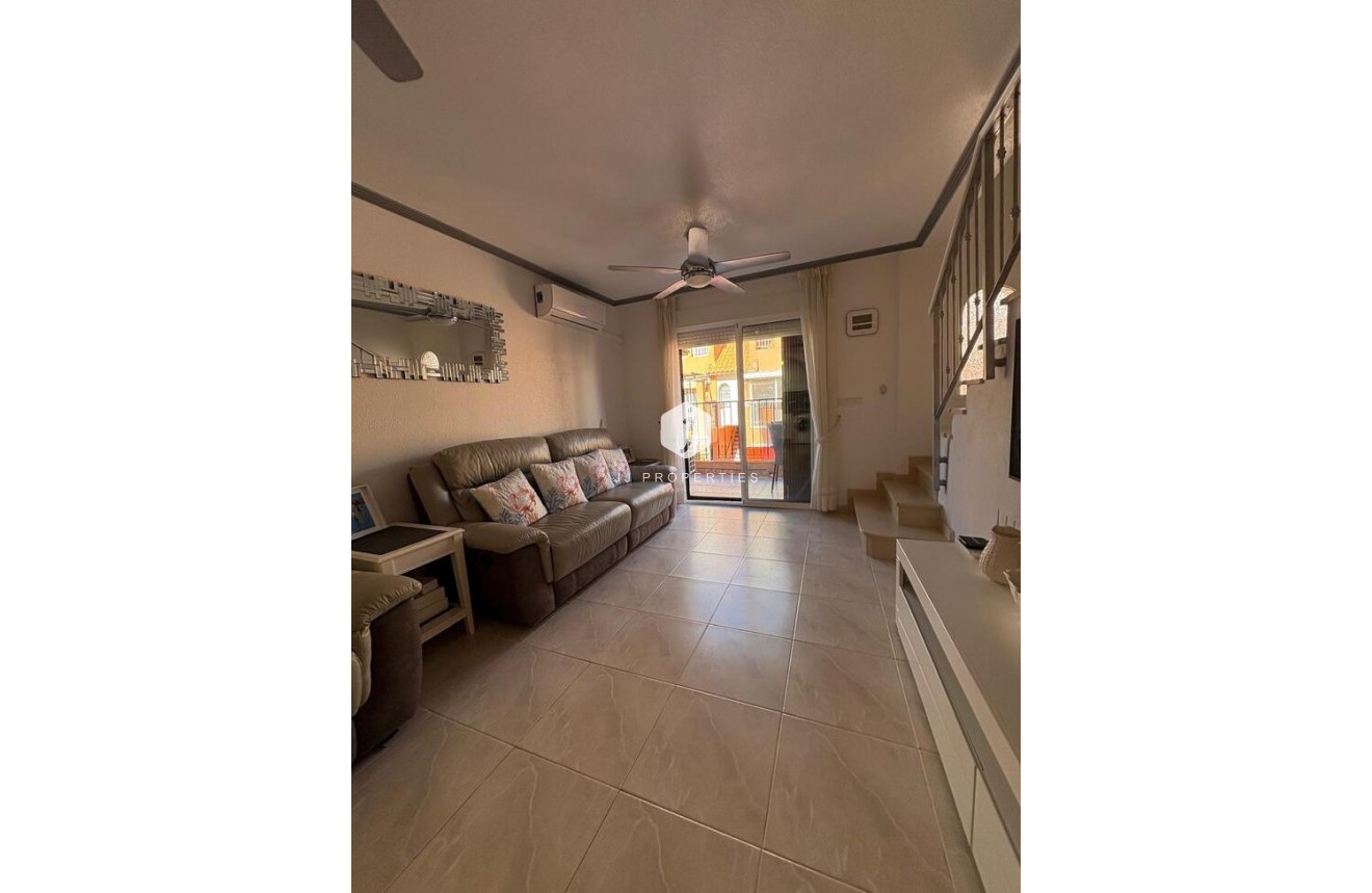 Z drugiej ręki - Daszek -
Playa Flamenca - Costa Blanca