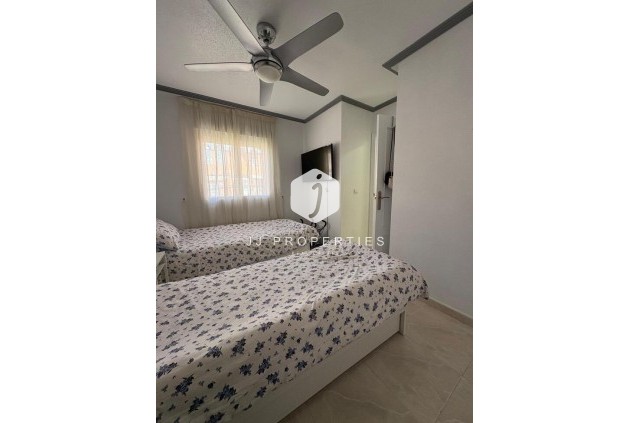 Z drugiej ręki - Daszek -
Playa Flamenca - Costa Blanca