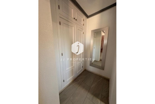 Z drugiej ręki - Daszek -
Playa Flamenca - Costa Blanca