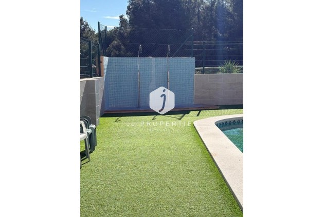 Z drugiej ręki - Daszek -
Playa Flamenca - Costa Blanca