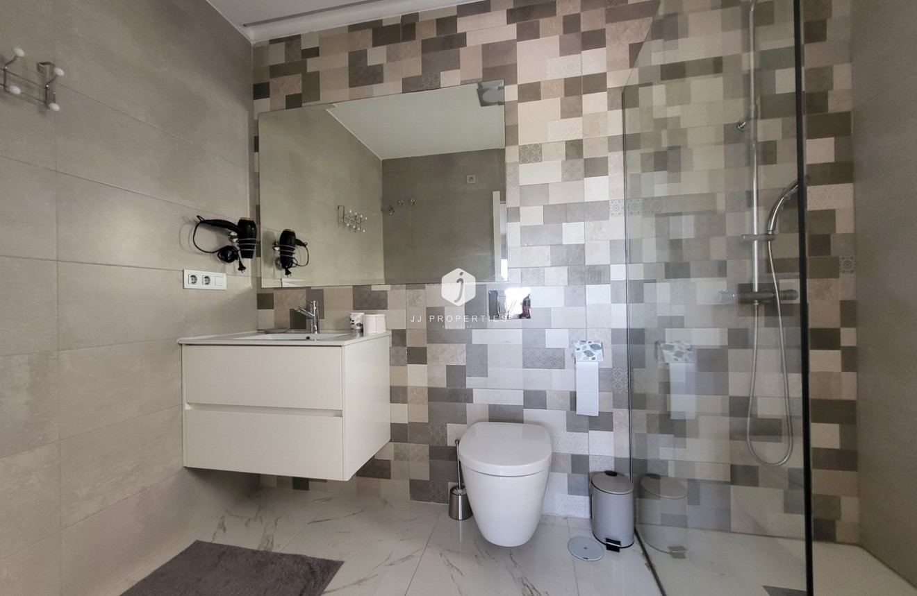 Tweedehands - Villa -
Orihuela Costa - Costa Blanca