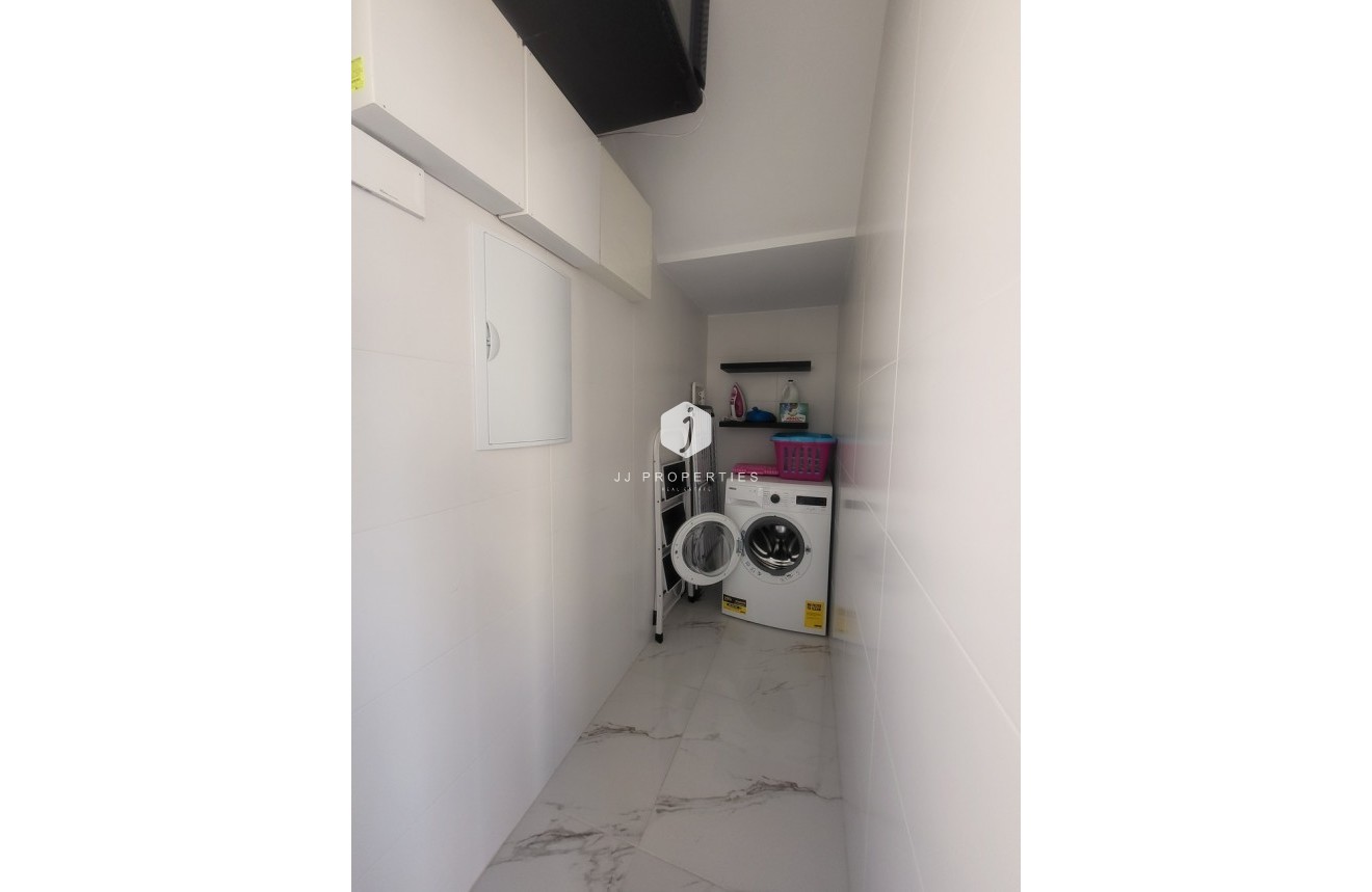 Tweedehands - Villa -
Orihuela Costa - Costa Blanca