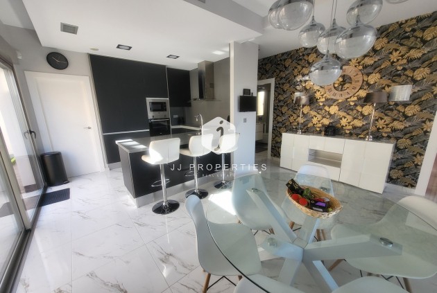 Tweedehands - Villa -
Orihuela Costa - Costa Blanca