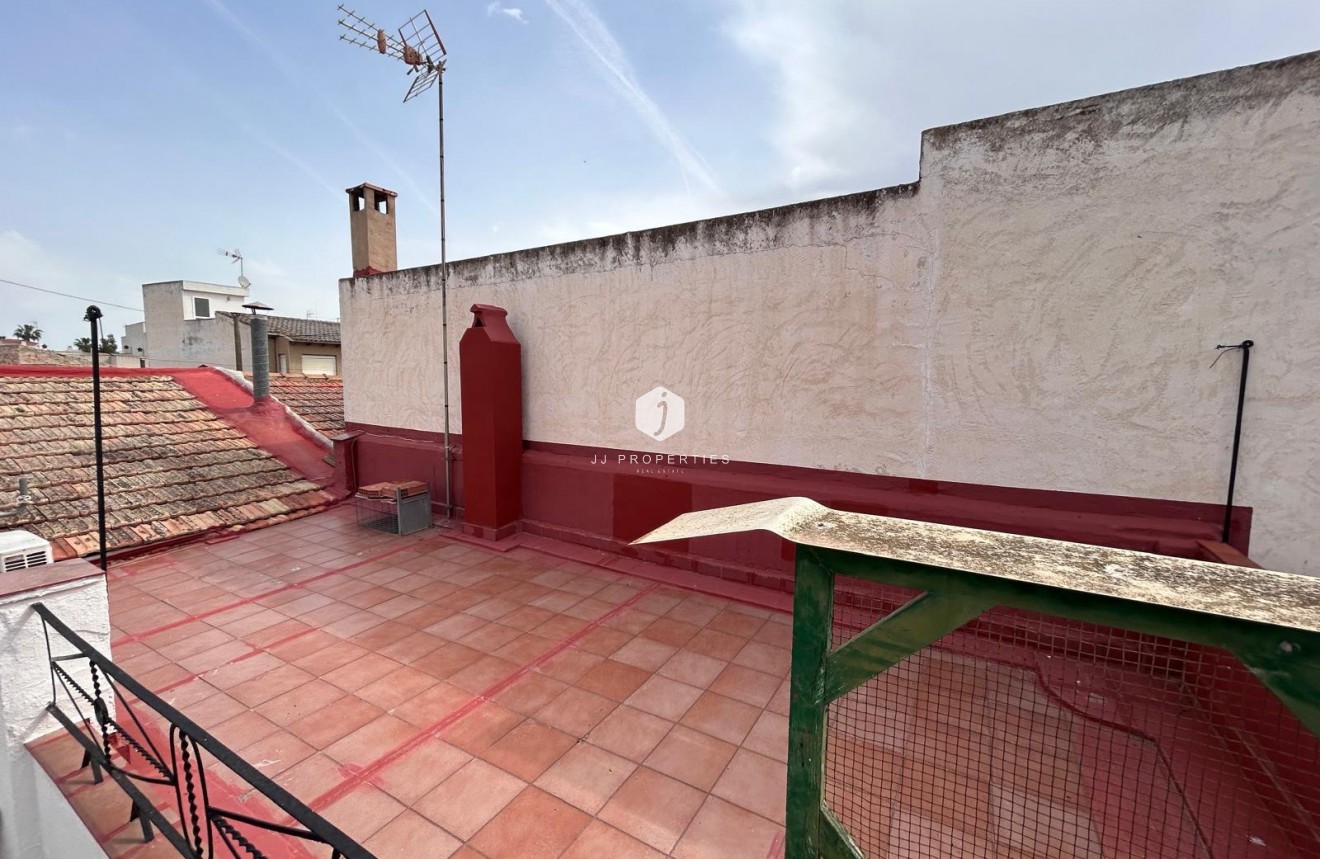 Resale - Villa -
Jacarilla - Inland