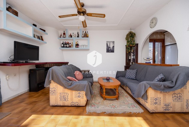 Resale - Bungalow -
Torrevieja - La Mata