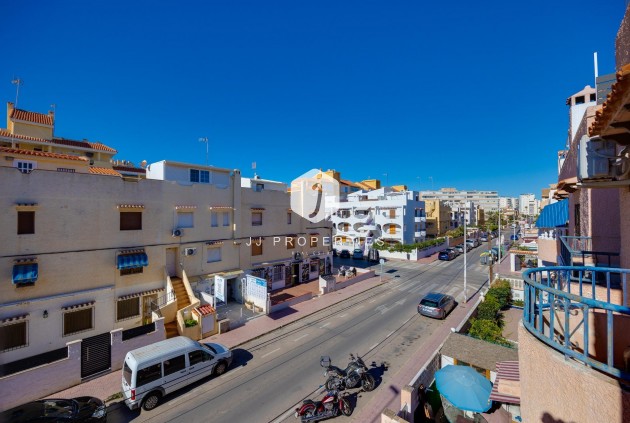 Resale - Bungalow -
Torrevieja - La Mata