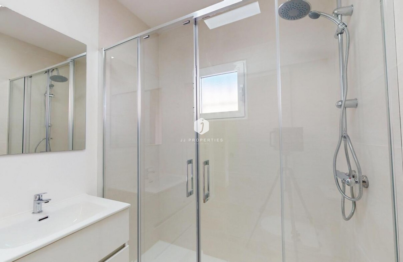 Resale - Bungalow -
Orihuela Costa - Costa Blanca