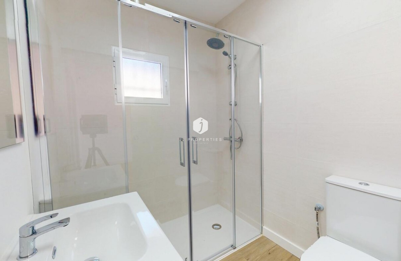 Resale - Bungalow -
Orihuela Costa - Costa Blanca