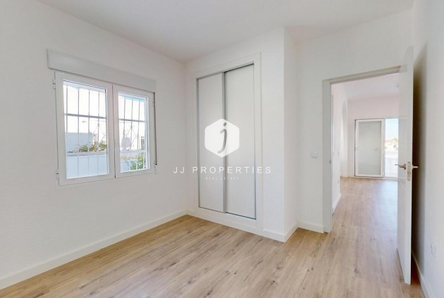 Resale - Bungalow -
Orihuela Costa - Costa Blanca