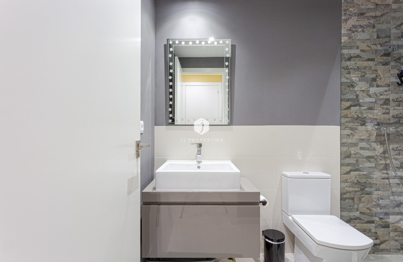 Resale - Apartment / flat -
Orihuela Costa - Costa Blanca