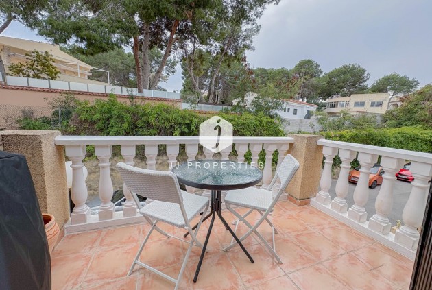 Resale - Apartment / flat -
Los Balcones - Costa Blanca