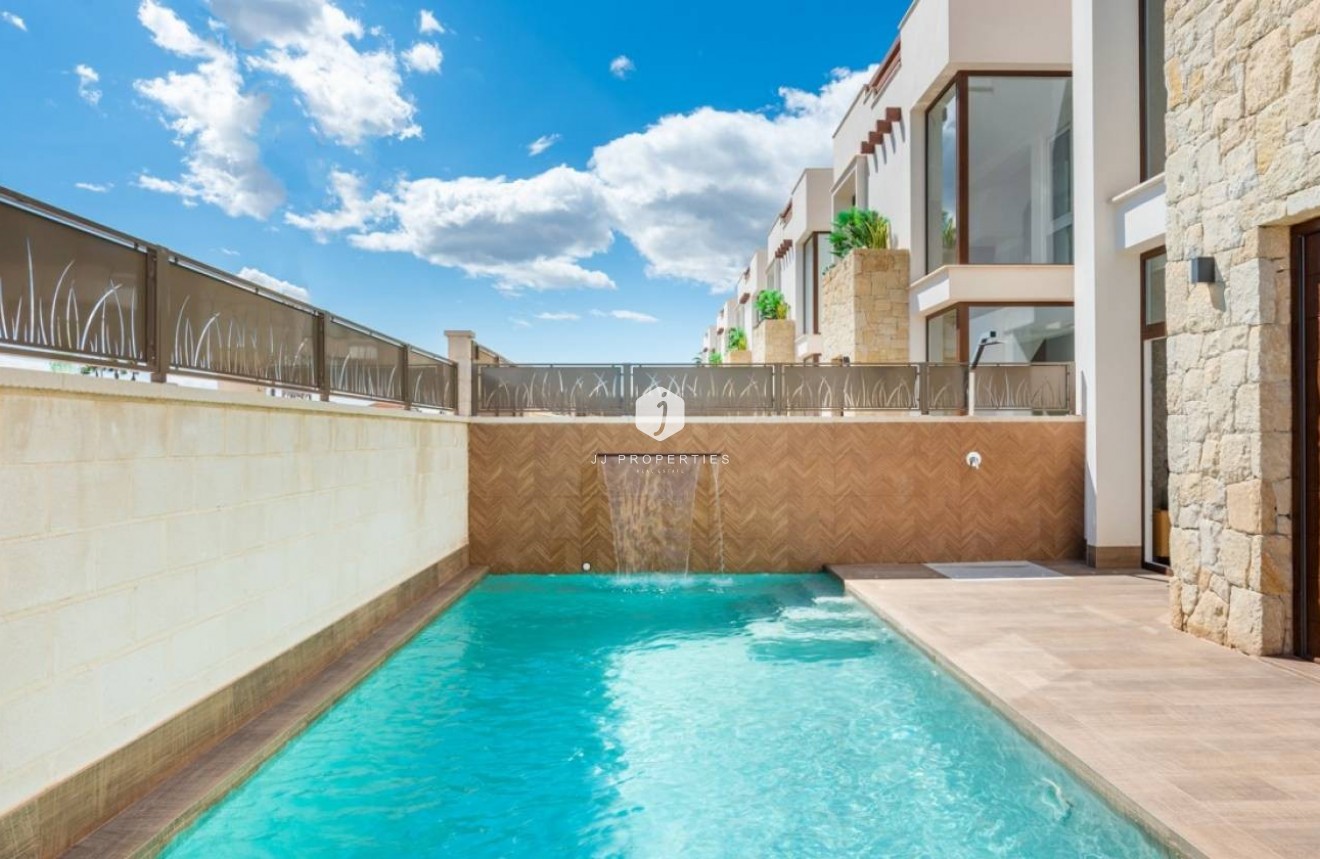 Resale - Villa -
Ciudad Quesada - Costa Blanca