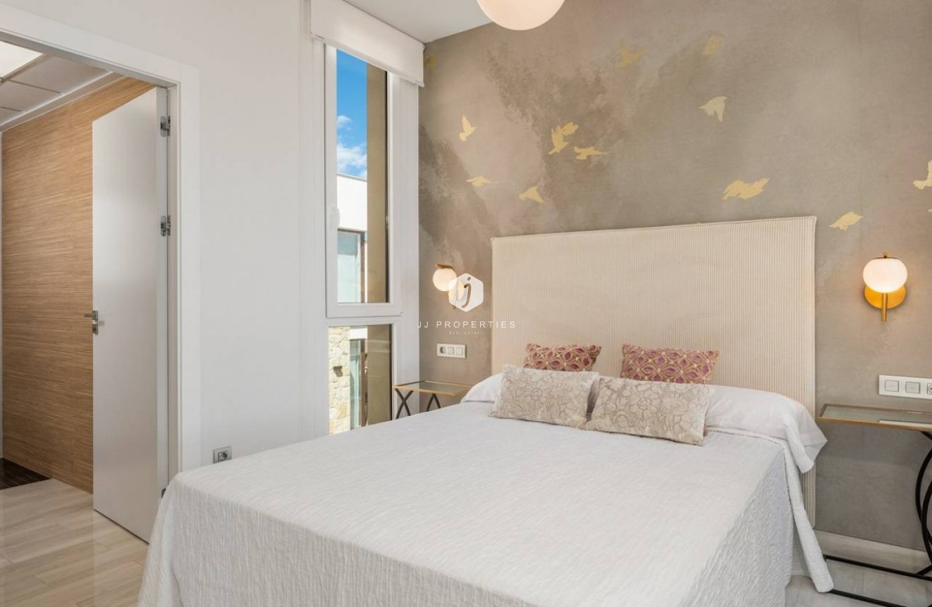 Resale - Villa -
Ciudad Quesada - Costa Blanca