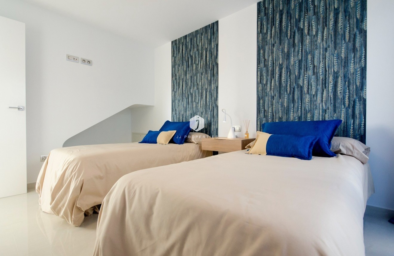 Resale - Villa -
Ciudad Quesada - Costa Blanca