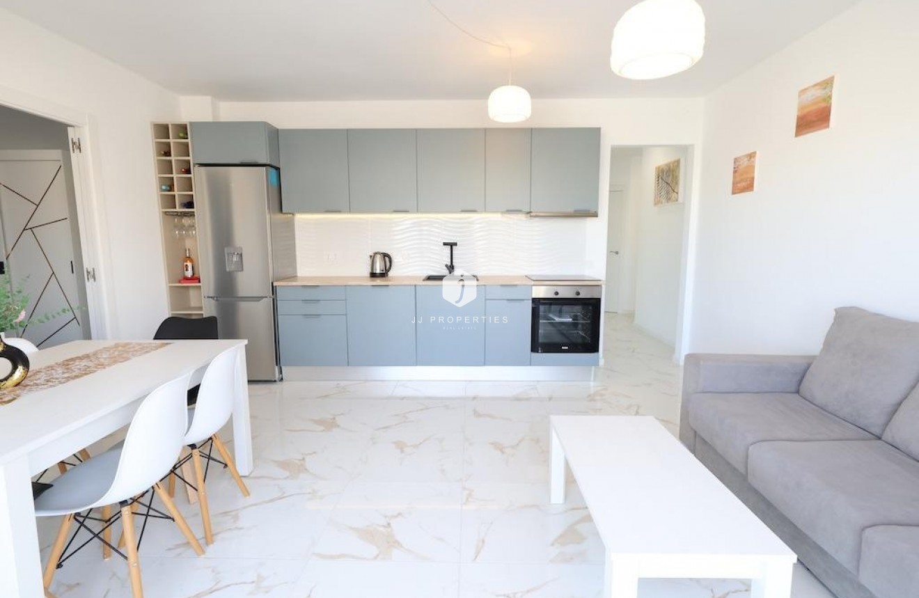 Resale - Apartment / flat -
Torrevieja - Costa Blanca