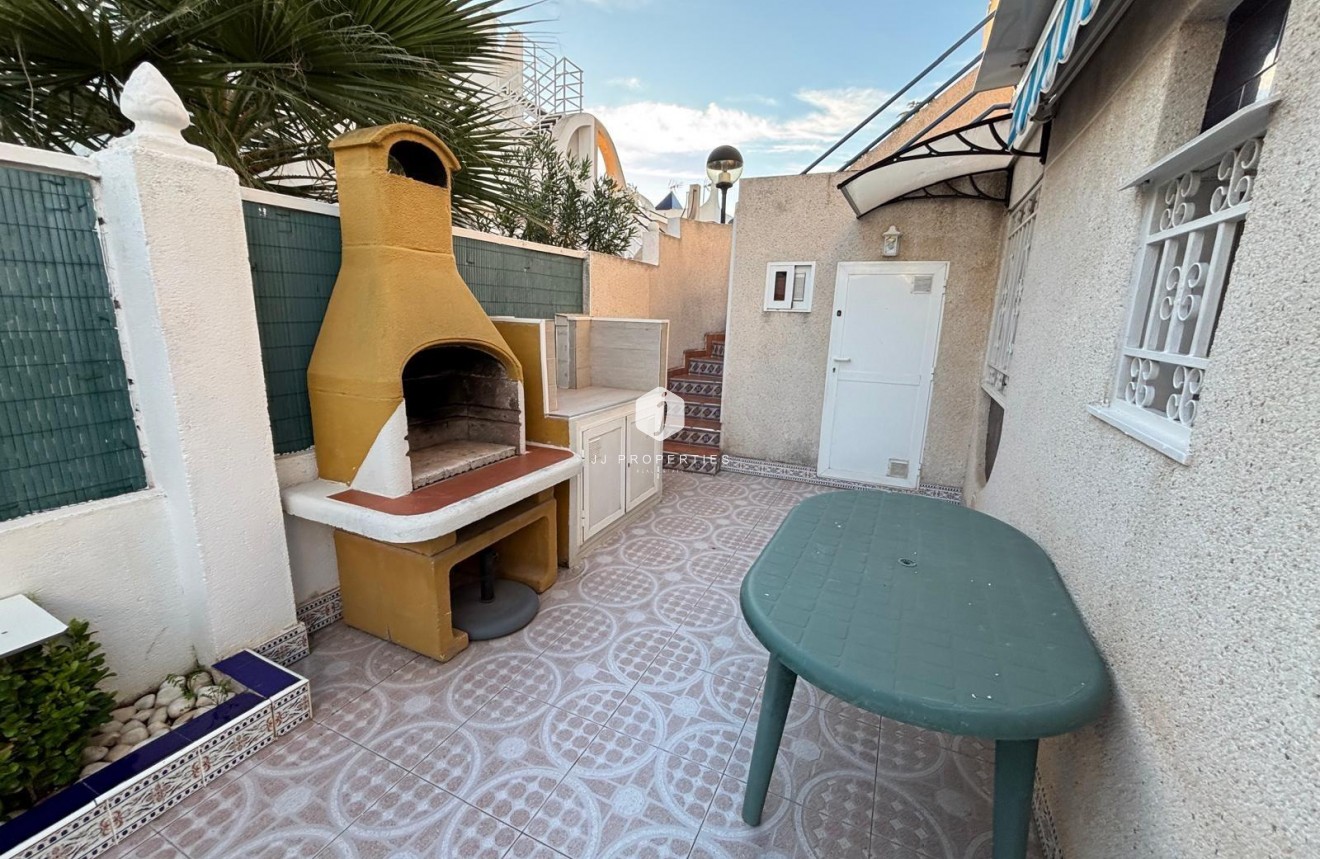 Aus zweiter Hand - Chalet -
Torrevieja - Carrefour