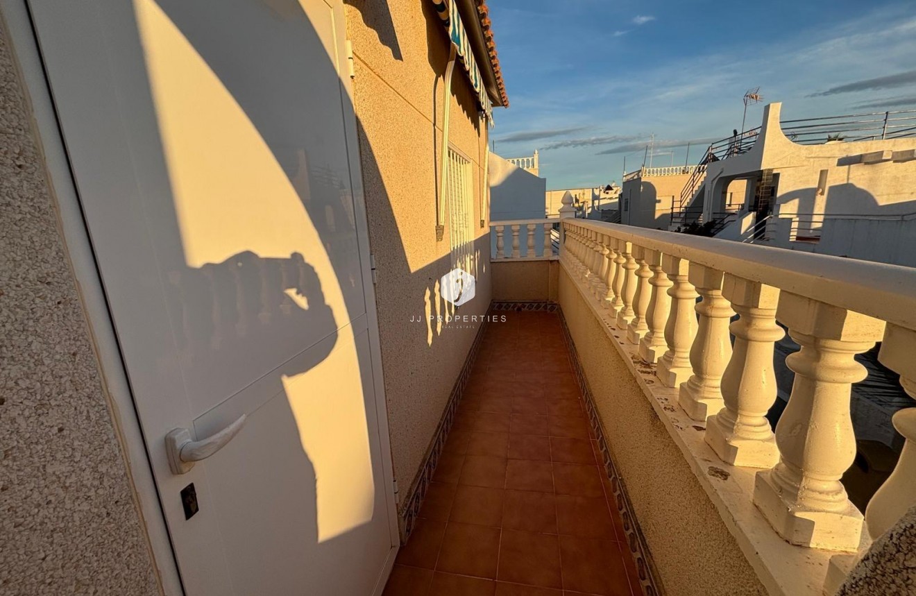 Aus zweiter Hand - Chalet -
Torrevieja - Carrefour