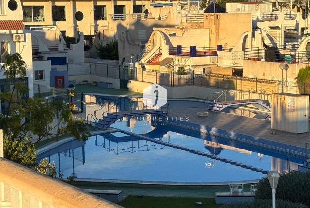 Aus zweiter Hand - Chalet -
Torrevieja - Carrefour