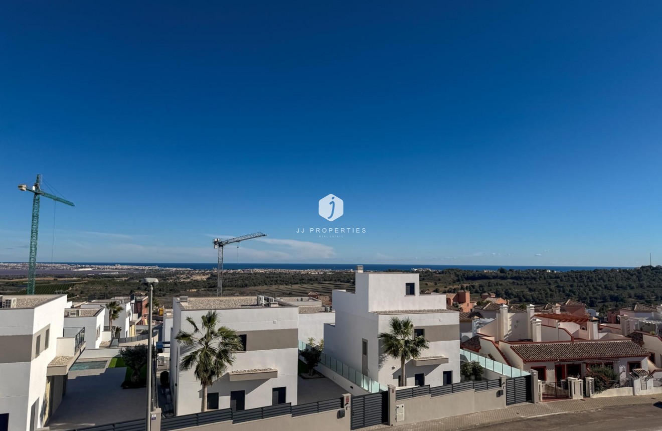 Resale - Villa -
San Miguel de Salinas - Bellavista