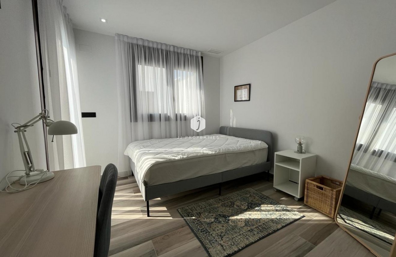 Resale - Villa -
Los Balcones - Costa Blanca