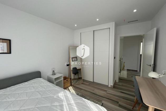 Resale - Villa -
Los Balcones - Costa Blanca