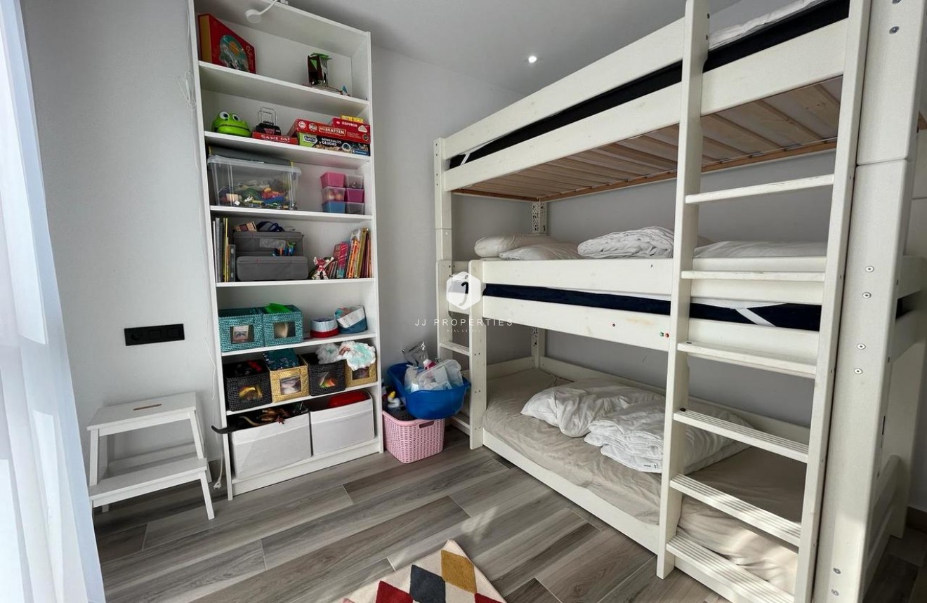 Resale - Villa -
Los Balcones - Costa Blanca