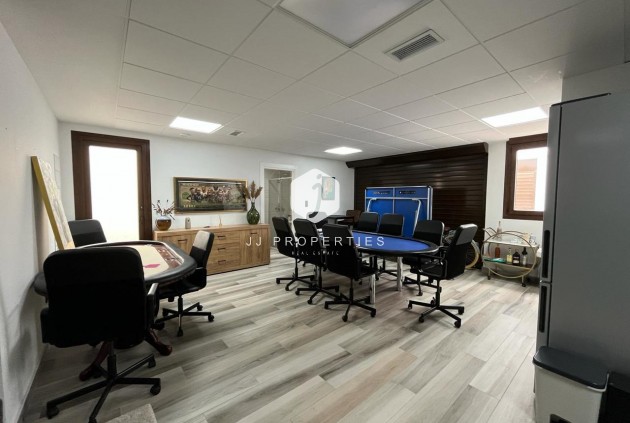 Resale - Villa -
Los Balcones - Costa Blanca