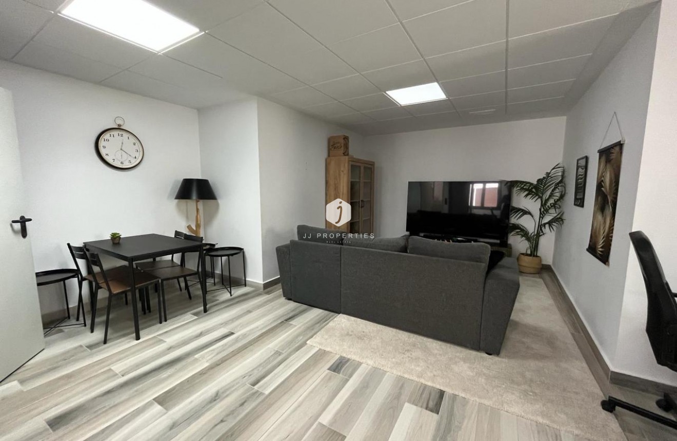 Resale - Villa -
Los Balcones - Costa Blanca