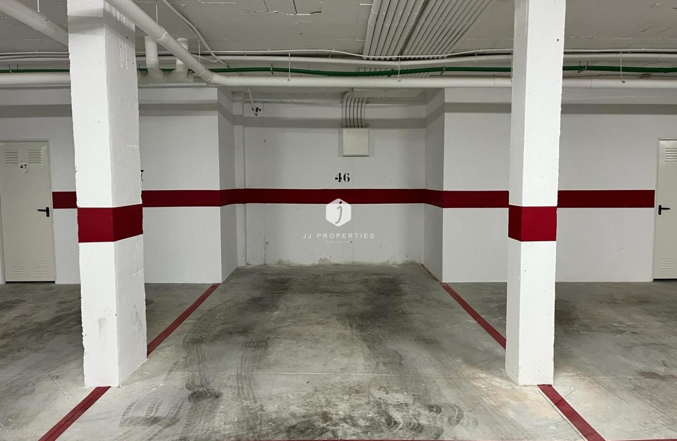 Resale - Villa -
Los Balcones - Costa Blanca