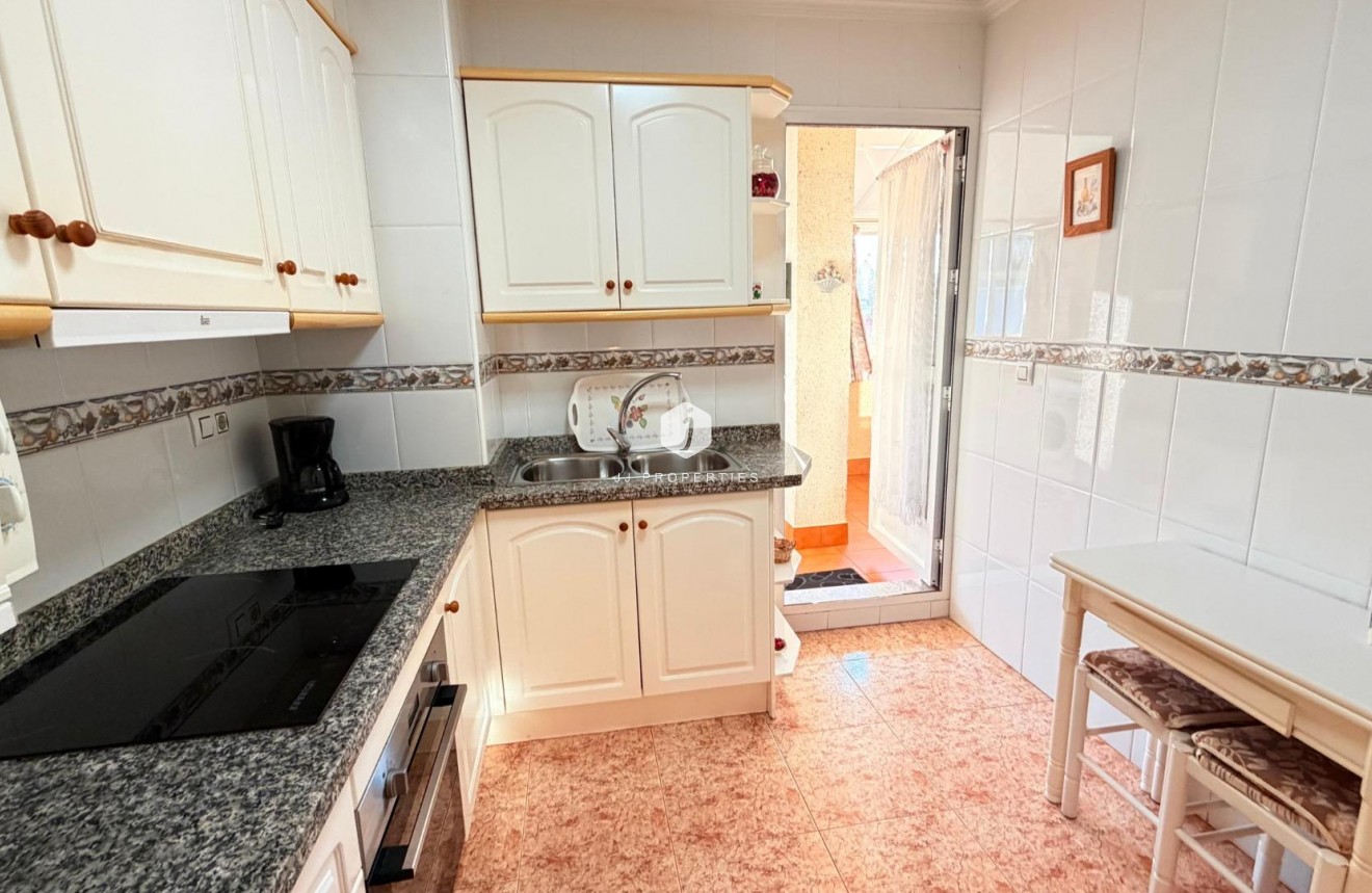 Resale - Penthouse -
Torrevieja - Acequion