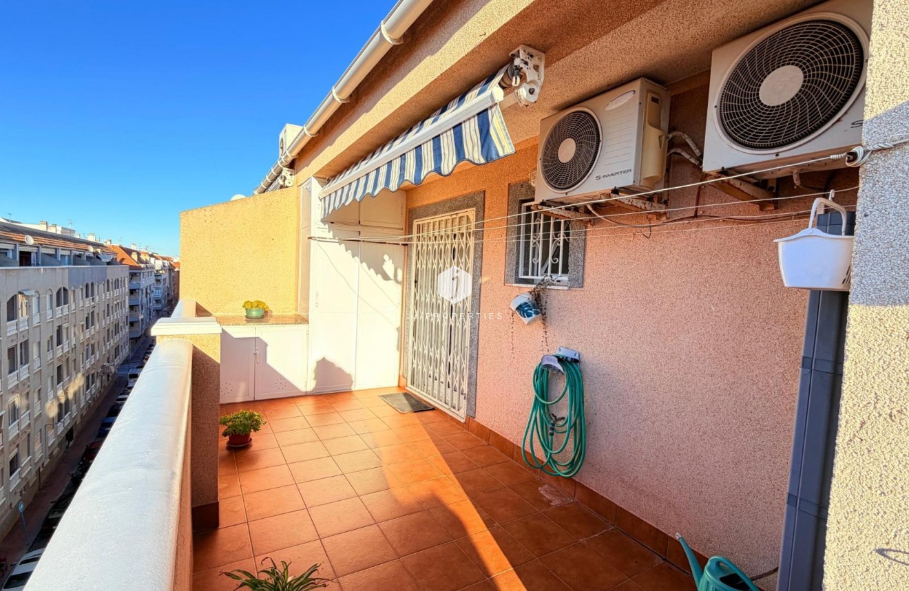 Resale - Penthouse -
Torrevieja - Acequion