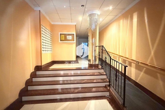 Resale - Penthouse -
Torrevieja - Acequion