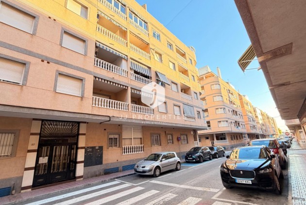 Resale - Penthouse -
Torrevieja - Acequion