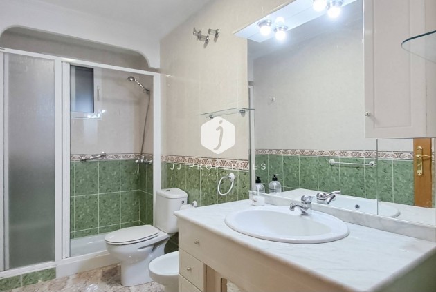 Aus zweiter Hand - Wohnung -
Torrevieja - Playa del Cura