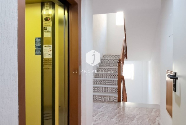 Aus zweiter Hand - Wohnung -
Torrevieja - Playa del Cura