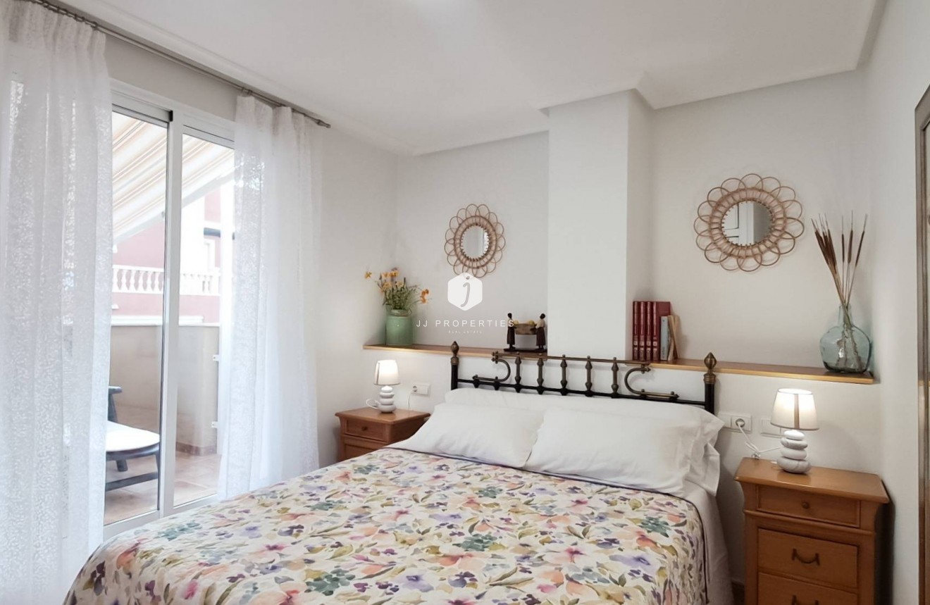 Resale - Penthouse -
Torrevieja - La Mata