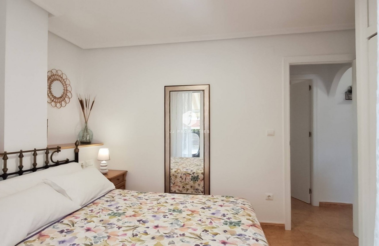 Resale - Penthouse -
Torrevieja - La Mata