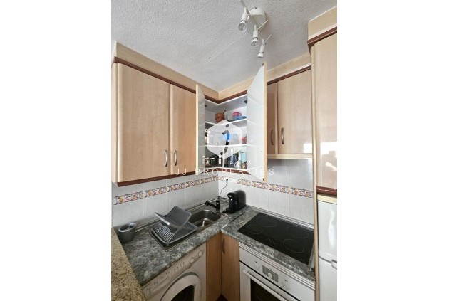 Resale - Bungalow -
Torrevieja - Los Balcones