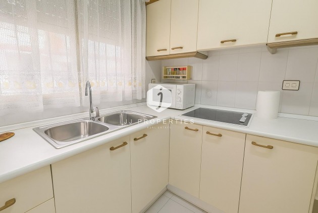 Segunda mano - Apartamento / piso -
Torrevieja - Acequion